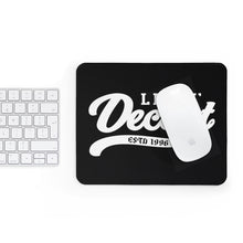 Load image into Gallery viewer, Mousepad Black w/ White Print