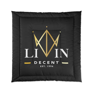 Comforter Black w/ V-Crown print