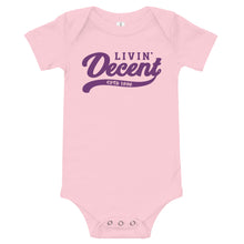 Load image into Gallery viewer, Onsie w/ pink print