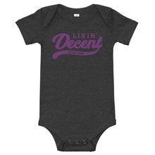 Load image into Gallery viewer, Onsie w/ pink print